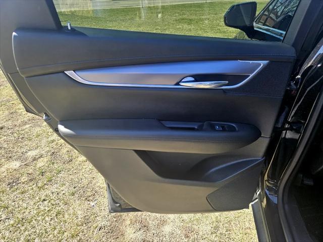 used 2017 Cadillac XT5 car, priced at $18,900