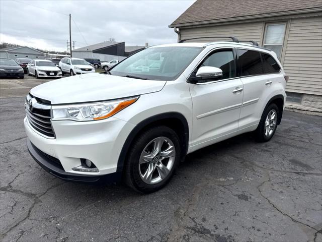 used 2016 Toyota Highlander car, priced at $19,900