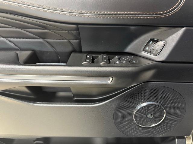 used 2021 Ford Expedition car, priced at $38,995