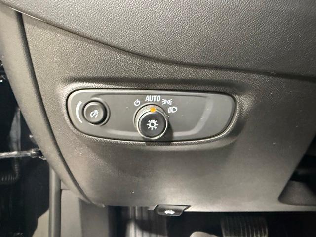 used 2022 Chevrolet Equinox car, priced at $21,196