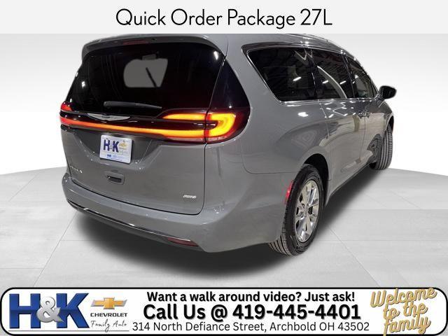 used 2022 Chrysler Pacifica car, priced at $29,995