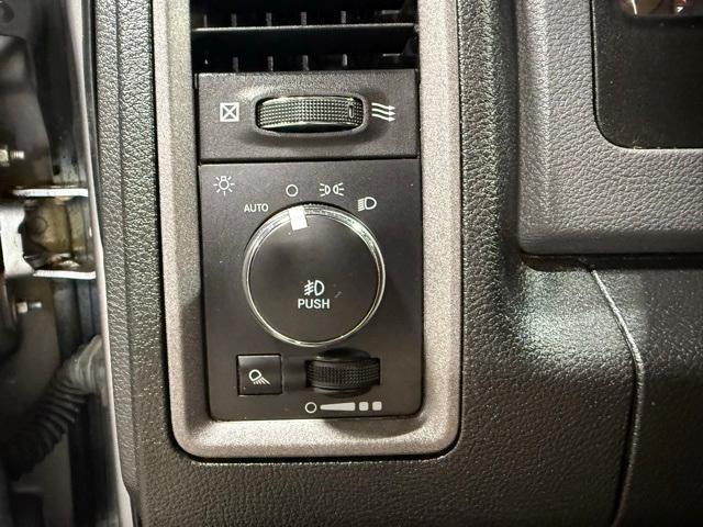 used 2019 Ram 1500 Classic car, priced at $27,695