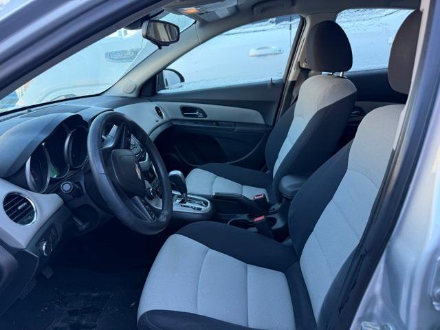 used 2016 Chevrolet Cruze Limited car, priced at $1,995