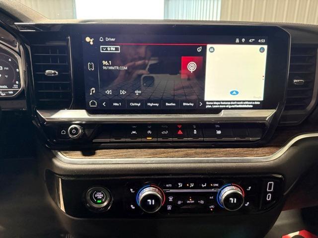 used 2022 GMC Sierra 1500 car, priced at $34,995