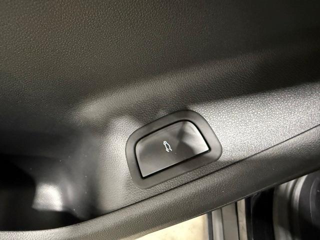 new 2026 Chevrolet Traverse car, priced at $41,261