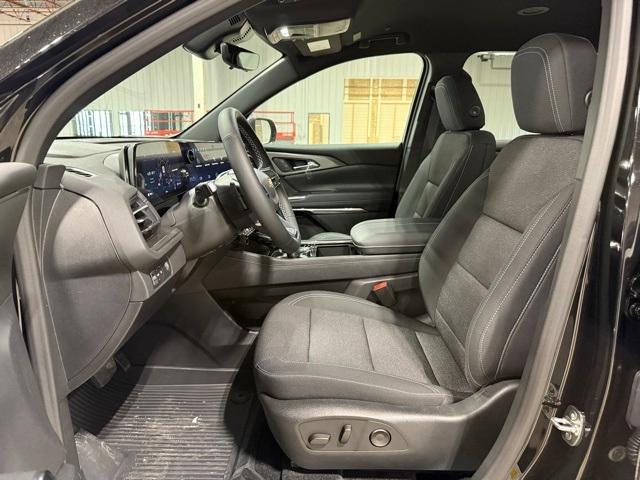 new 2026 Chevrolet Traverse car, priced at $41,261