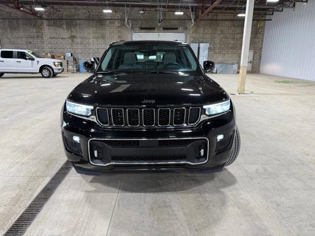 used 2022 Jeep Grand Cherokee car, priced at $41,495