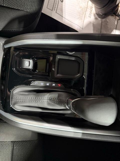new 2025 Chevrolet Colorado car, priced at $35,630