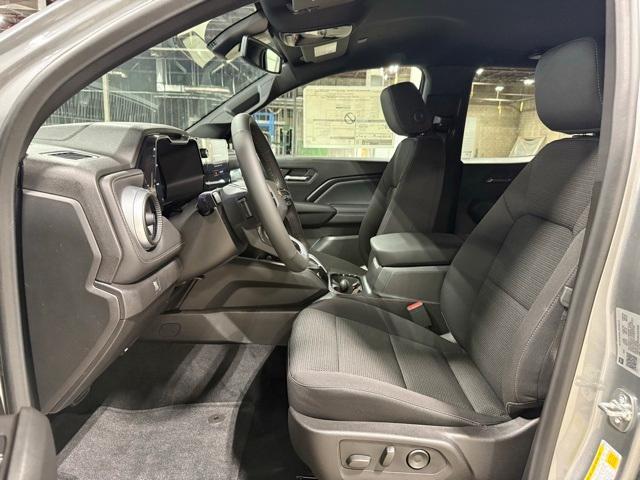 new 2025 Chevrolet Colorado car, priced at $35,630