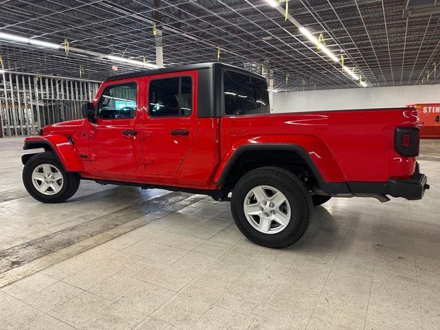 used 2023 Jeep Gladiator car, priced at $35,595