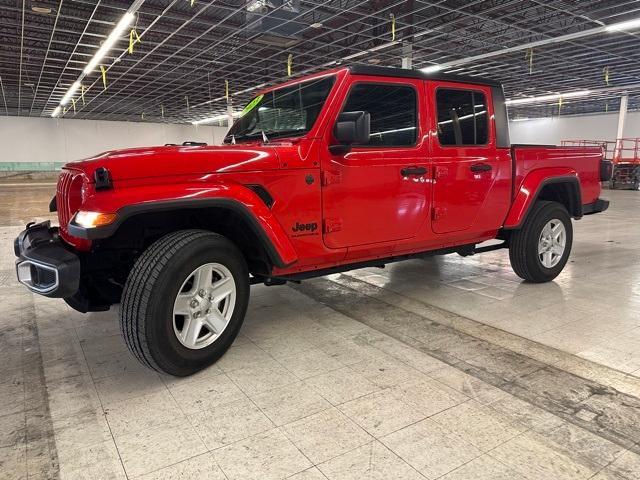 used 2023 Jeep Gladiator car, priced at $35,595