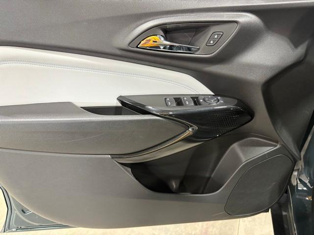 new 2025 Chevrolet Trax car, priced at $24,262