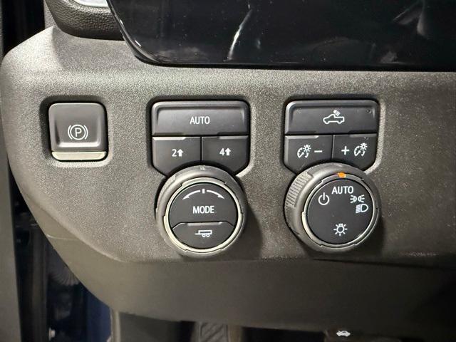 used 2023 Chevrolet Silverado 1500 car, priced at $33,595