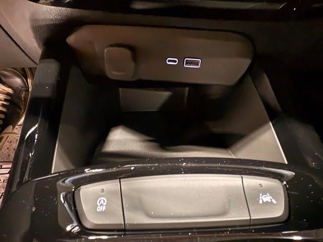new 2025 Chevrolet Trax car, priced at $26,690