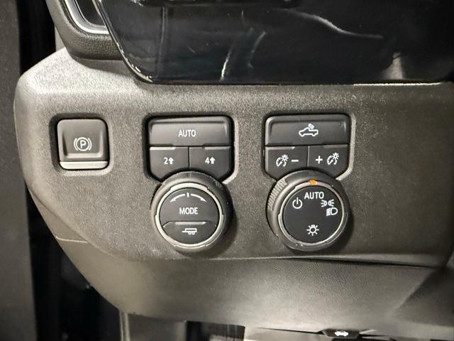 used 2022 Chevrolet Silverado 1500 car, priced at $38,995