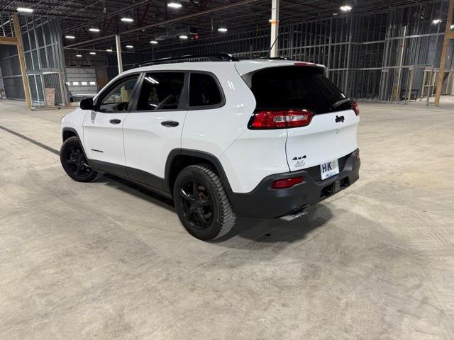 used 2018 Jeep Cherokee car, priced at $15,595