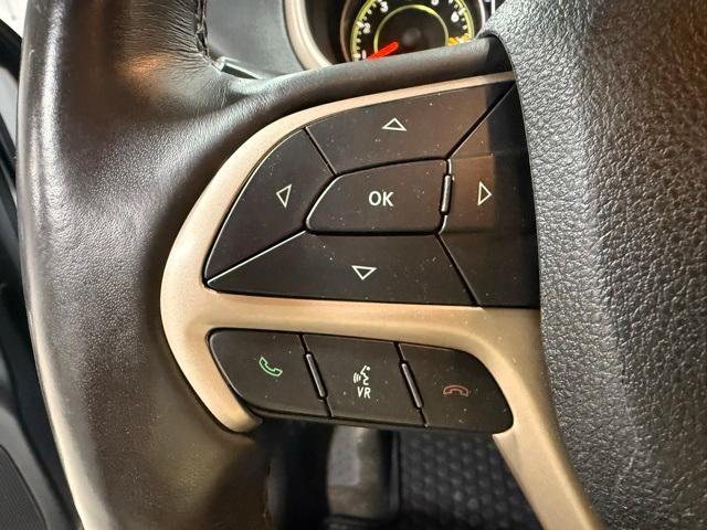 used 2018 Jeep Cherokee car, priced at $15,595