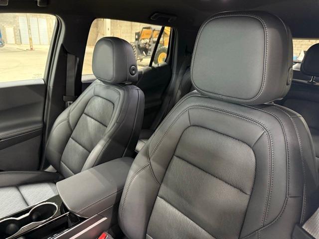 new 2026 Chevrolet Equinox car, priced at $30,763