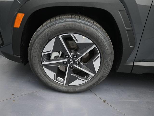 new 2025 Hyundai Tucson car, priced at $29,851