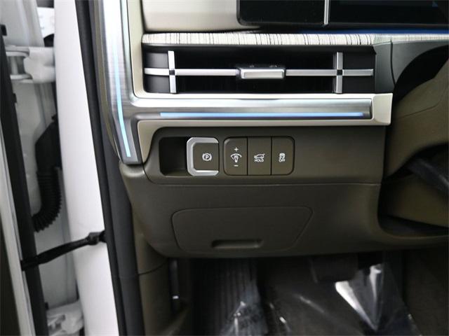 new 2025 Hyundai Santa Fe car, priced at $49,017
