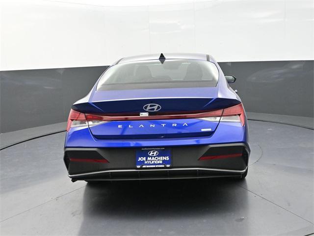 new 2025 Hyundai ELANTRA HEV car, priced at $22,508