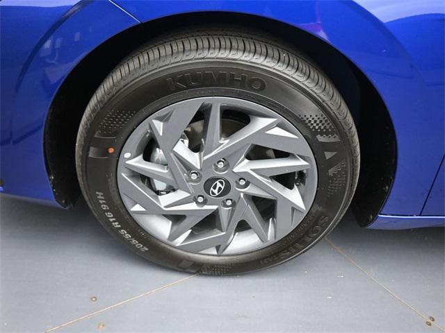 new 2025 Hyundai ELANTRA HEV car, priced at $22,508