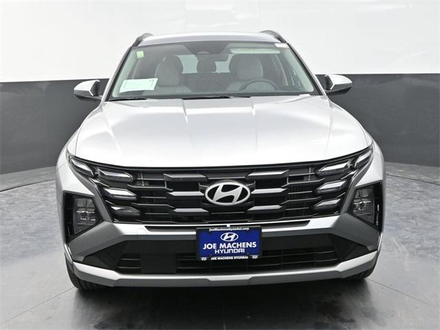 new 2025 Hyundai TUCSON Hybrid car, priced at $33,199