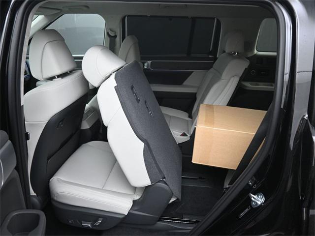 new 2025 Hyundai Santa Fe car, priced at $49,194
