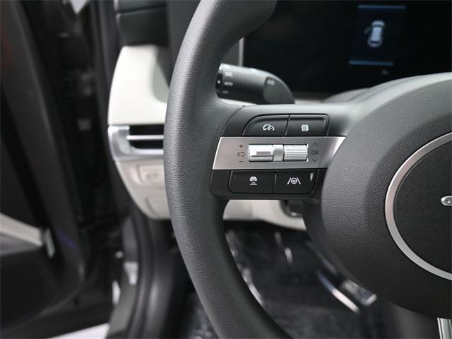 new 2025 Hyundai Tucson car, priced at $30,205