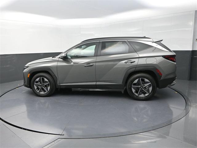 new 2025 Hyundai Tucson car, priced at $30,205