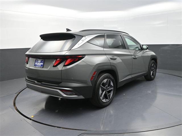 new 2025 Hyundai Tucson car, priced at $30,205