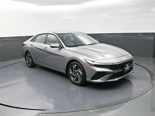 new 2025 Hyundai ELANTRA HEV car, priced at $26,723