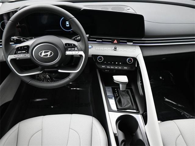 new 2025 Hyundai ELANTRA HEV car, priced at $26,723