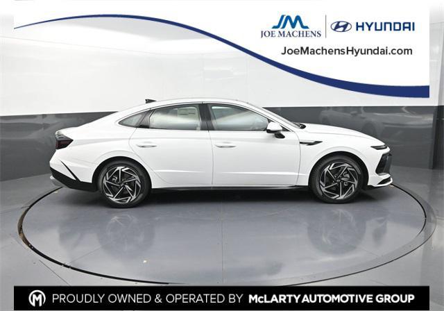 new 2025 Hyundai Sonata car, priced at $29,407