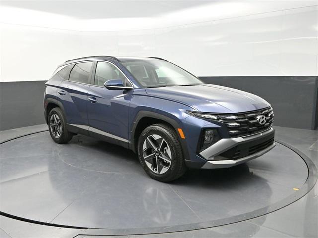 new 2025 Hyundai Tucson car, priced at $33,990
