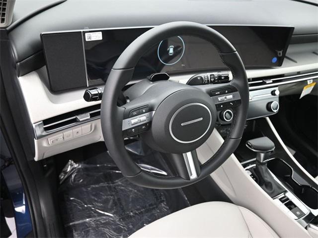 new 2025 Hyundai Tucson car, priced at $33,990
