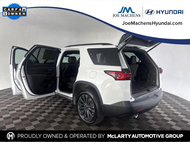 used 2023 Chevrolet Traverse car, priced at $34,590
