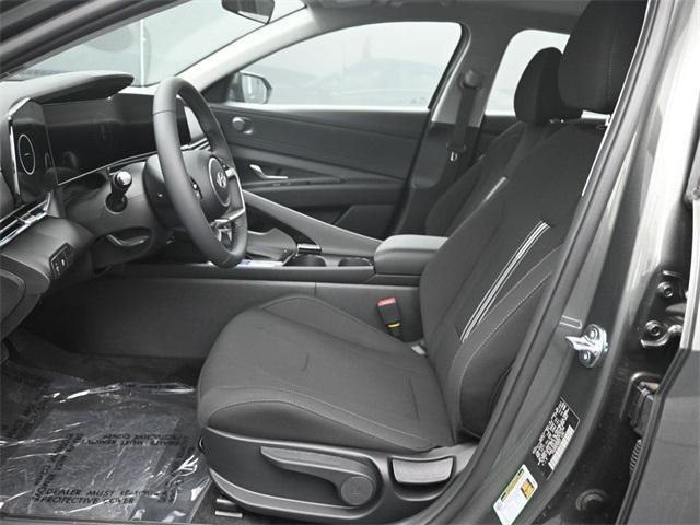 new 2025 Hyundai Elantra car