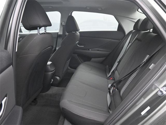new 2025 Hyundai Elantra car