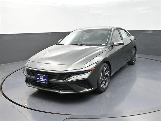 new 2025 Hyundai Elantra car