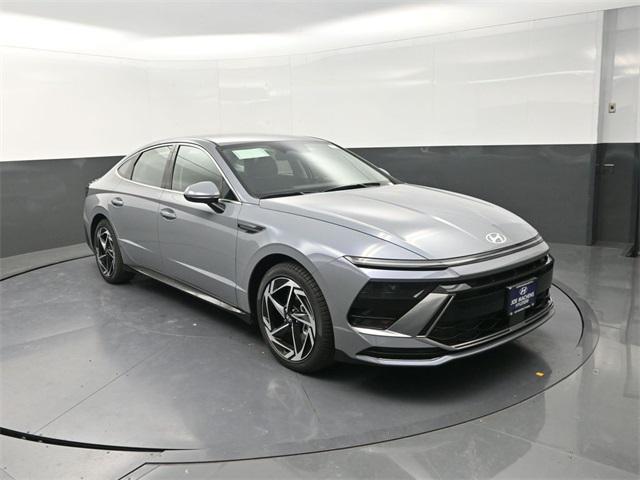 new 2026 Hyundai Sonata car, priced at $30,632
