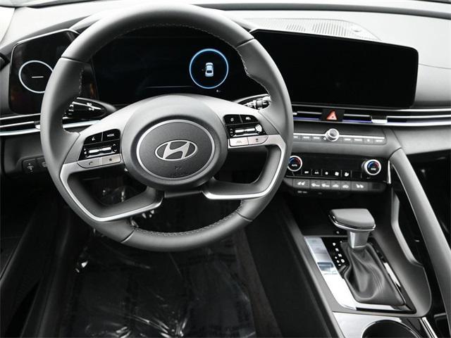 new 2025 Hyundai Elantra car, priced at $29,536