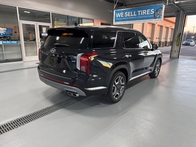 new 2025 Hyundai Palisade car, priced at $46,284