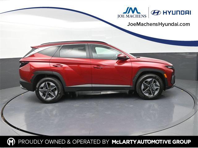 new 2025 Hyundai TUCSON Hybrid car, priced at $33,851