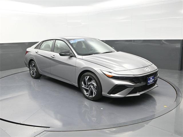 new 2025 Hyundai ELANTRA HEV car, priced at $24,193