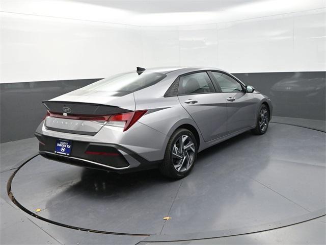 new 2025 Hyundai Elantra car, priced at $22,110