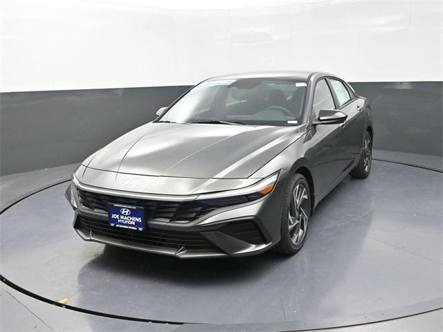new 2025 Hyundai Elantra car, priced at $26,089