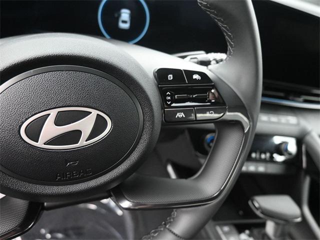 new 2025 Hyundai Elantra car, priced at $26,089