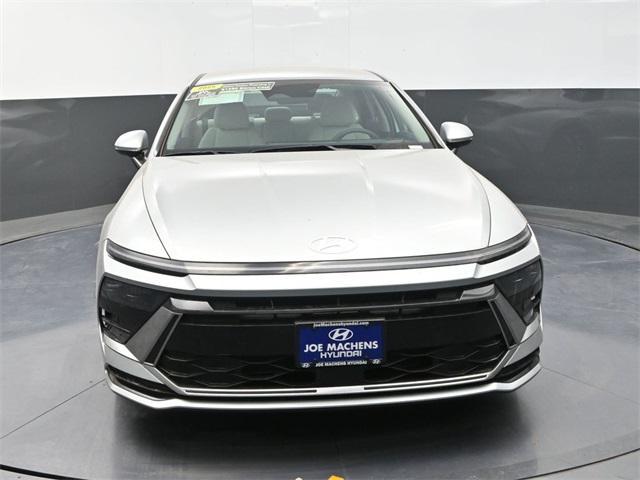 new 2025 Hyundai Sonata car, priced at $28,321