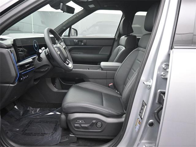 new 2025 Hyundai Santa Fe car, priced at $49,113